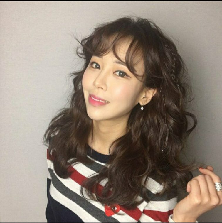 여성 앞머리 컬 스타일 장한평